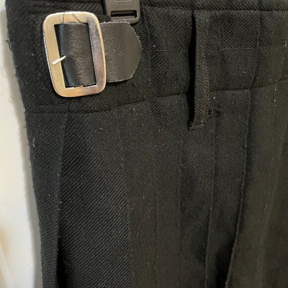 Men's Black Kilt - Side Belted Wrap Costume Kilt - Size 32 Waist - Picture 3 of 8